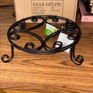 New item… 2 plant stands